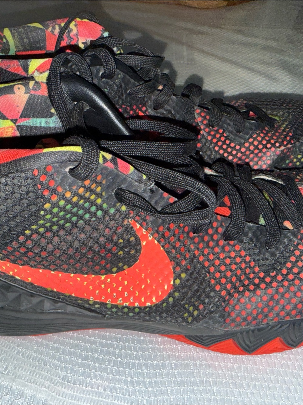 Men's Athletic Shoes